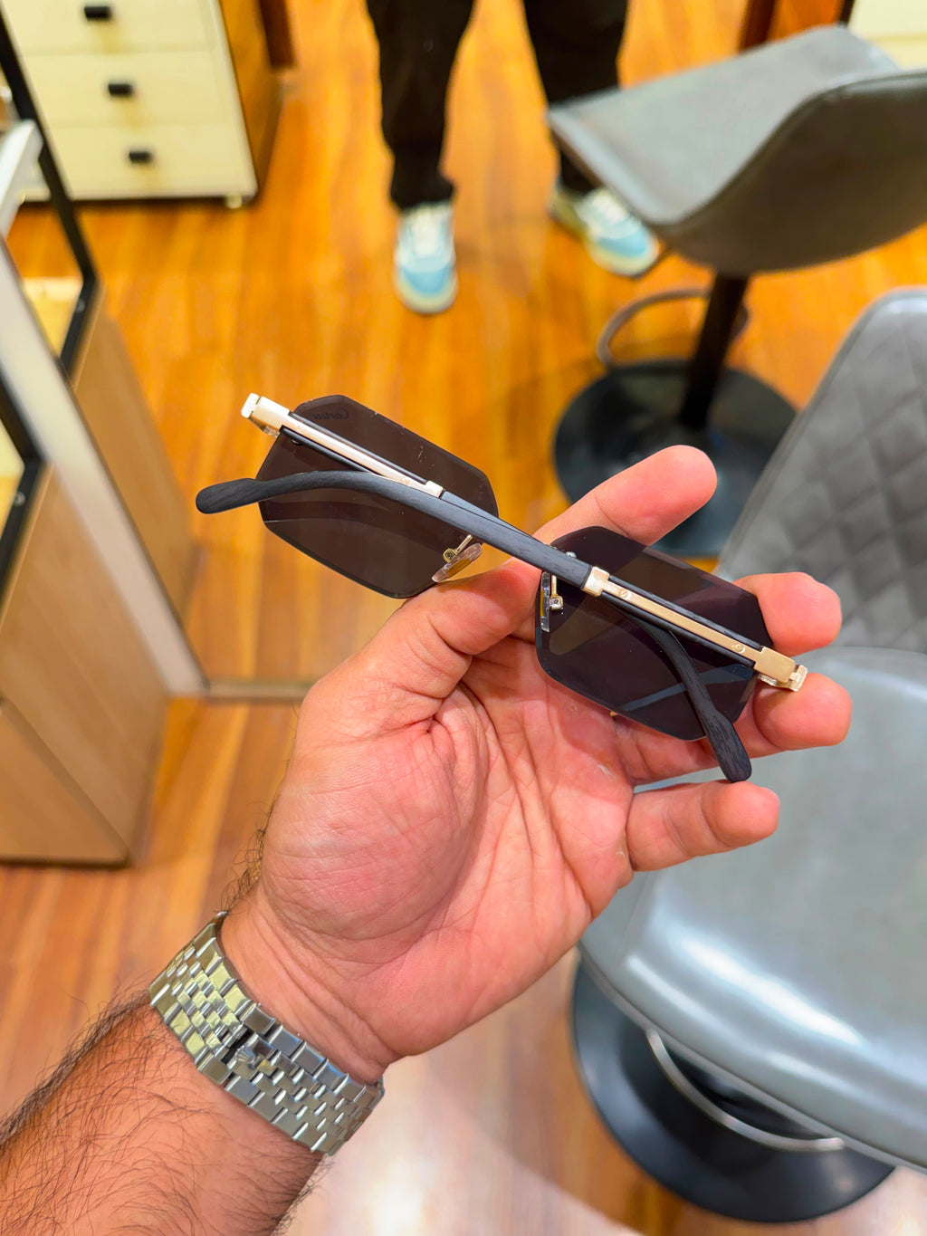 Cartier celebrity sunglass article