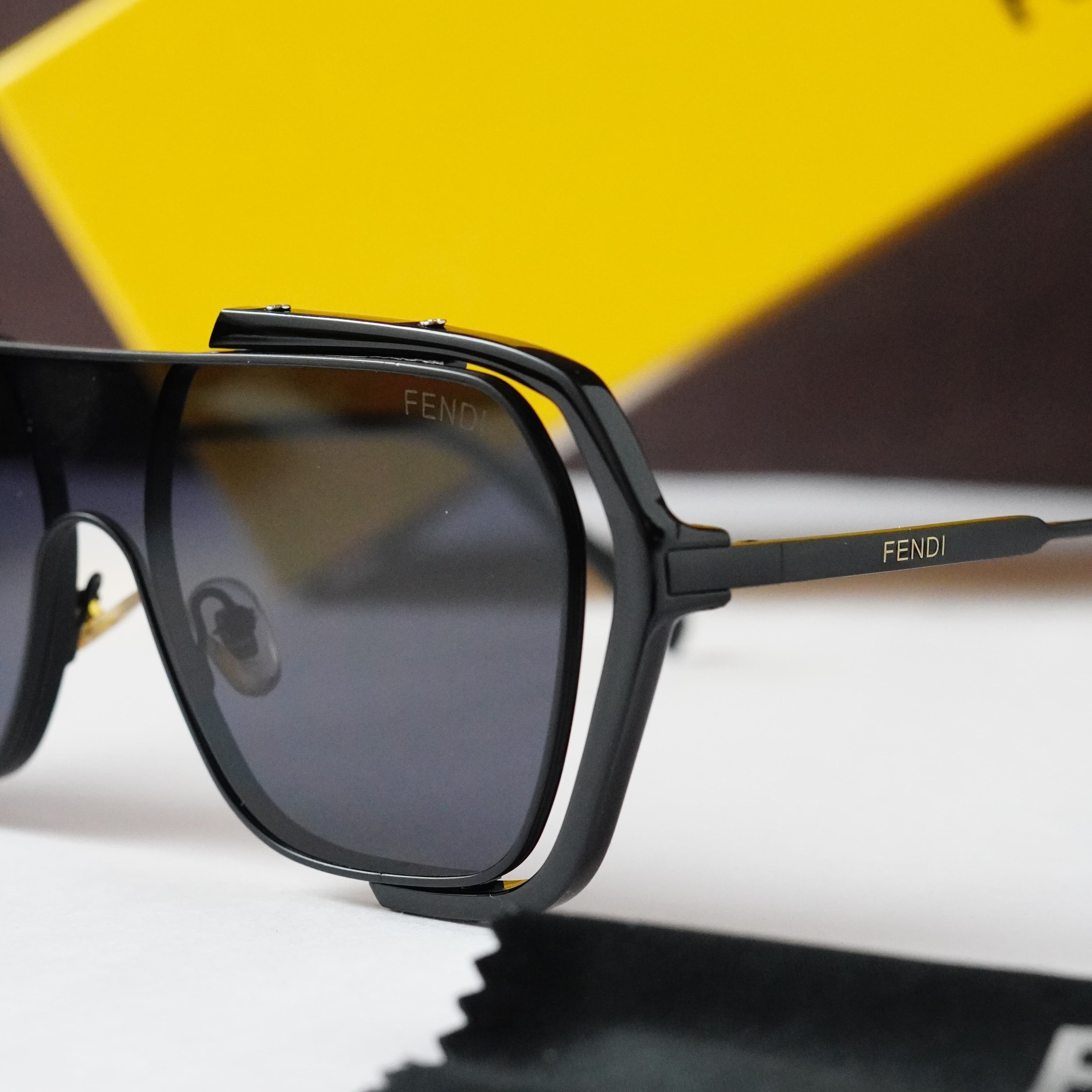 Fendi 129