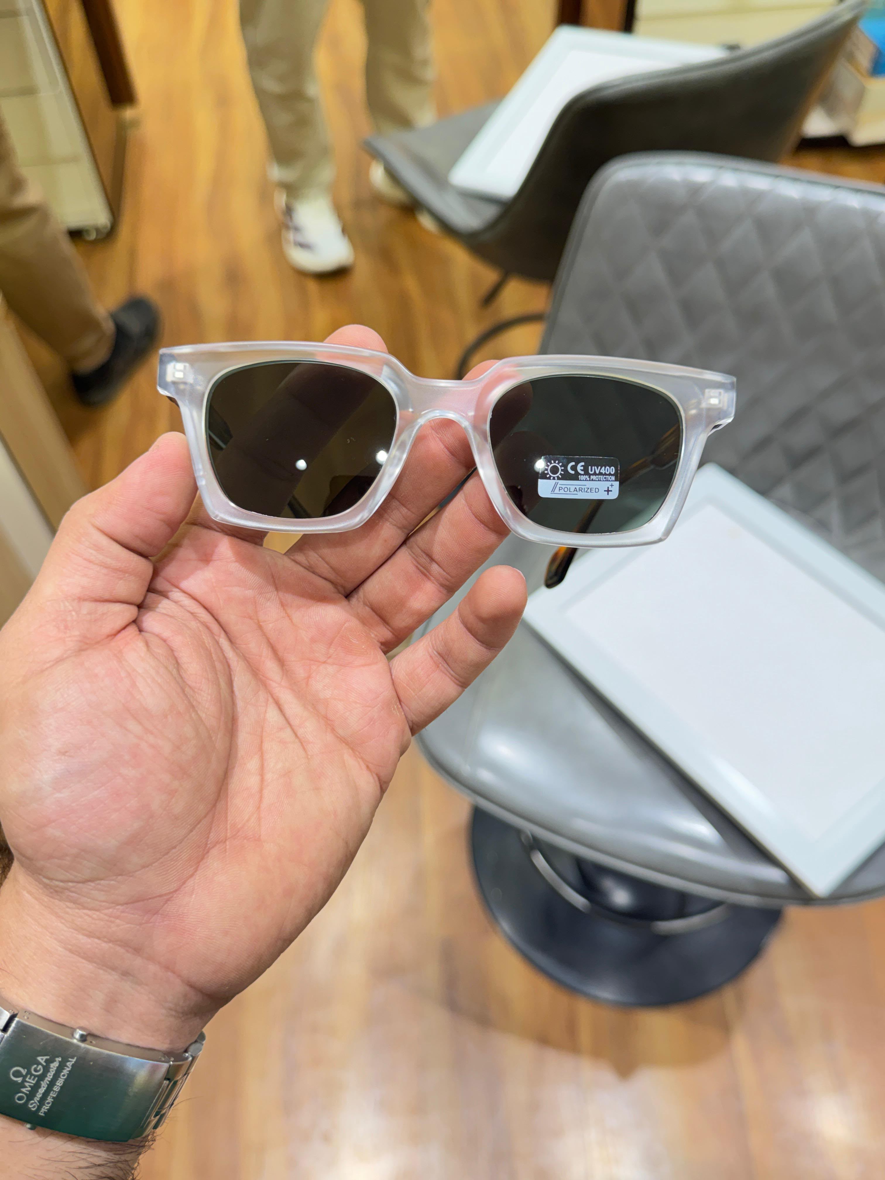 Lavish 66504 White