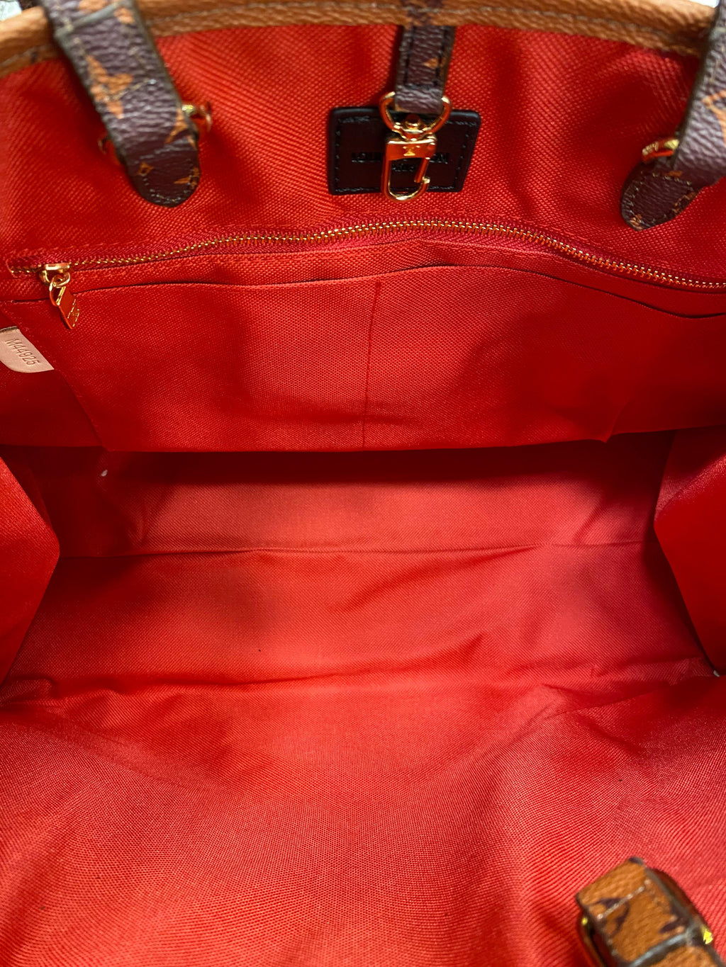 LOUIS VUITTON ONTHEGO PREMIUM BAG WITH DUST BAG